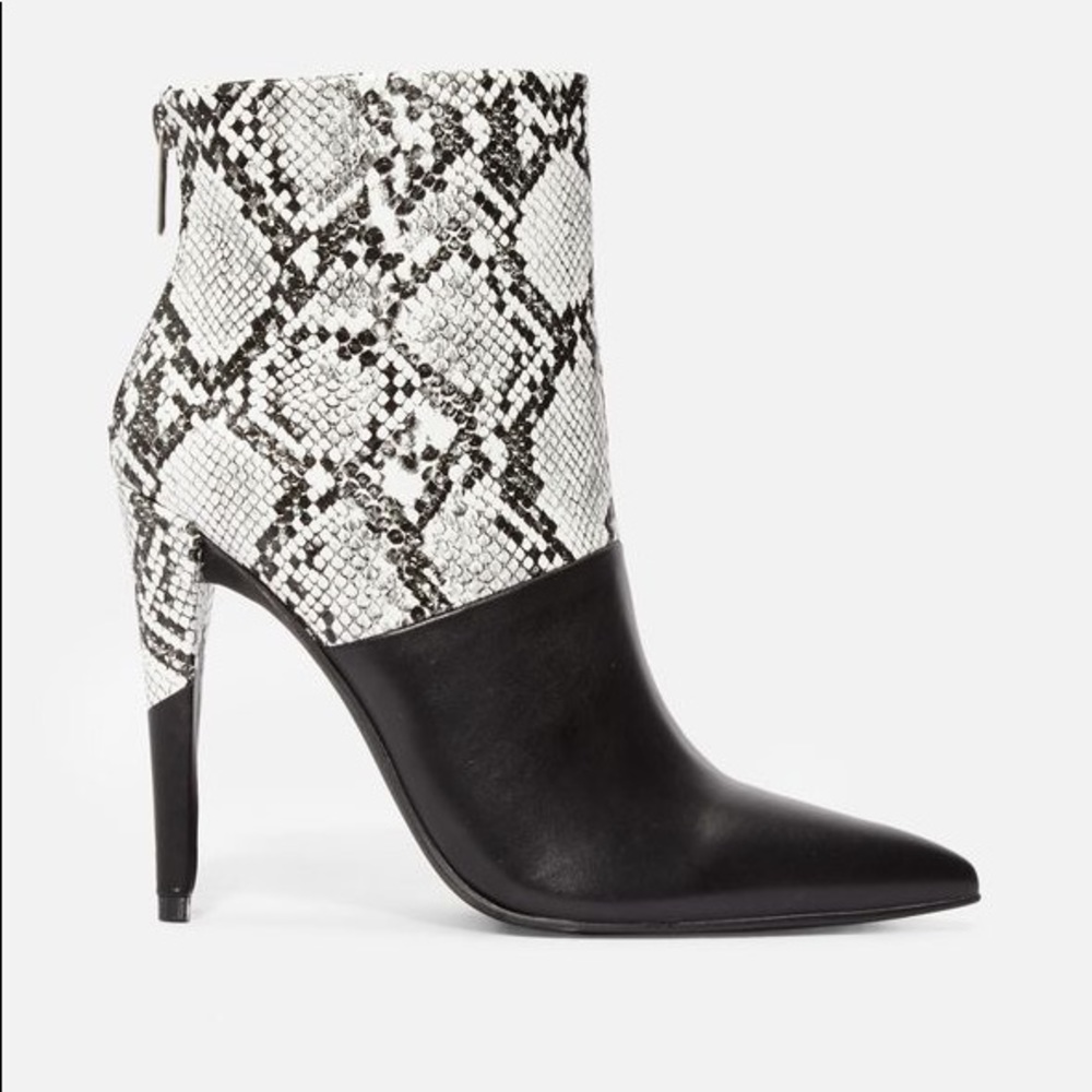 Wild Stiletto Bootie - Black/White